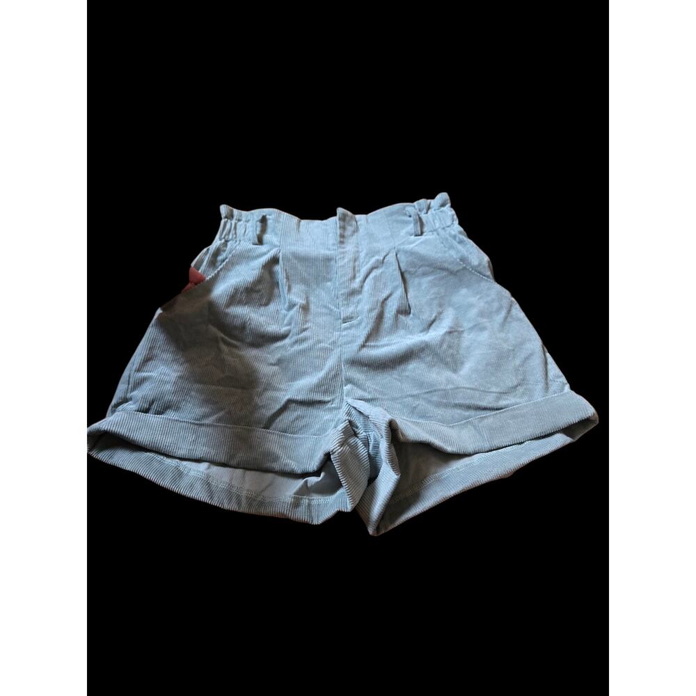 Cider sage green shorts with pockets, size small